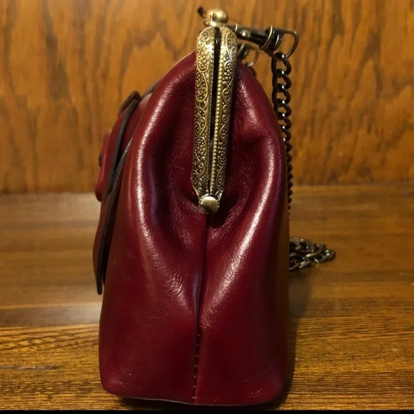 NWT-Patricia Nash-SET-Borriana Rose Crossbody &Mirror Fob Bag Charm-Oxblood-$198 - Picture 4 of 16